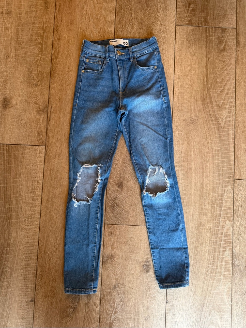 Garage Skinny Jeans with holes